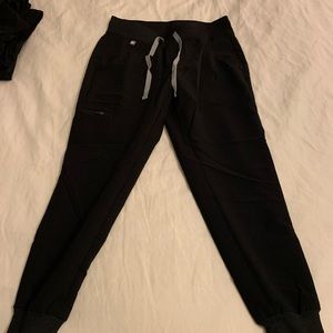 Figs Zamora joggers black xs petite